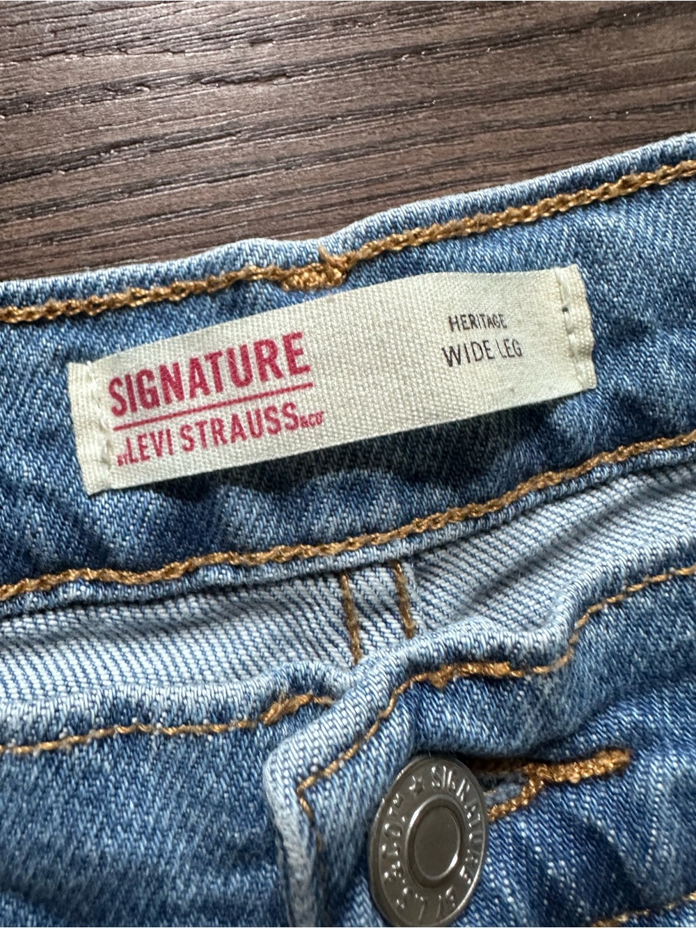 Signature Levi Strauss Heritage Wide Leg High Rise Jeans Light Wash Stretch - Picture 3 of 8